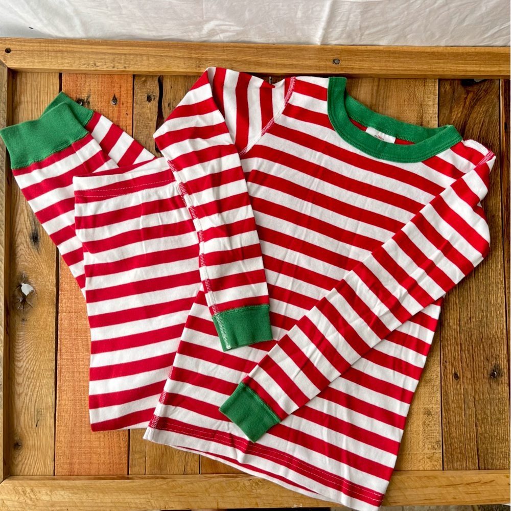 Hanna Andersson Kids Pajama Set Long Johns, EUC, red stripe, size 130 / size 8